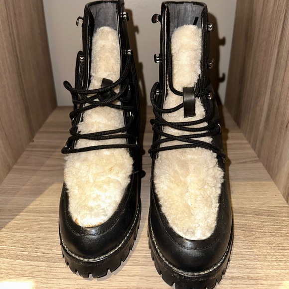 Seychelles Women's Theater Ankle Boot - Picture 1 of 3